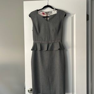 Ted Baker Bow Detail Peplum Dress
Ted Size 2 / US Size 6 - Mid Grey